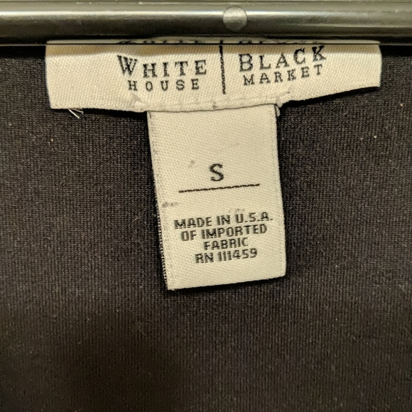 Bow front top from WHBM - Picture 3 of 5